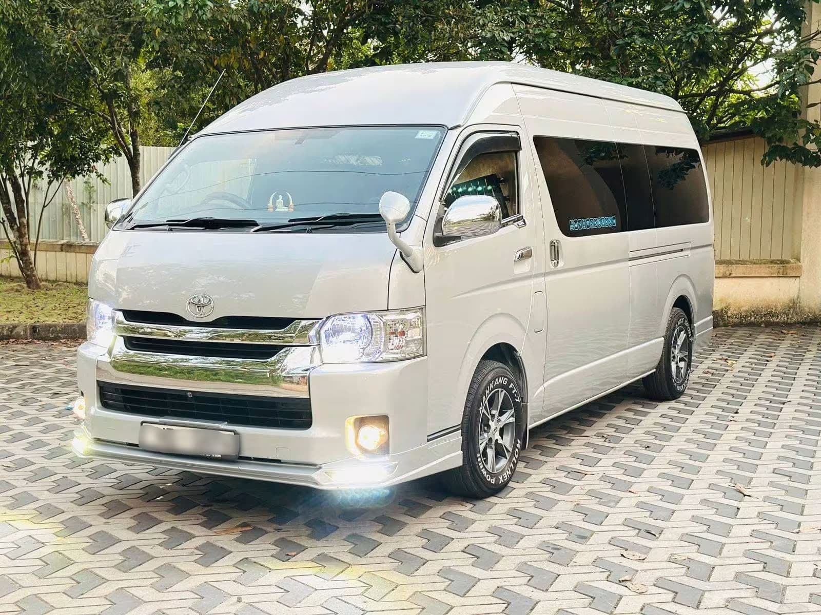 KDH Van for group travel